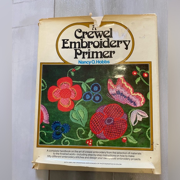 Other - Crewel Embroidery Primer by Nancy O. Hobbs